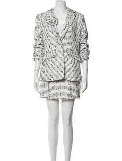 Pre-owned Cinq À Sept Tweed Pattern Raw-edge Trim Skirt Suit W/ Tags In White