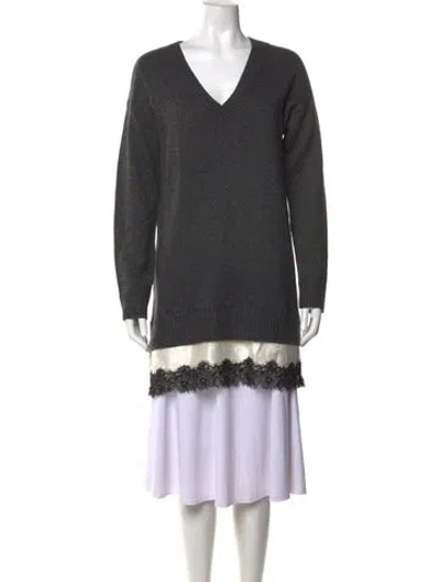 Pre-owned Cinq À Sept V-neck Sweater In Grey