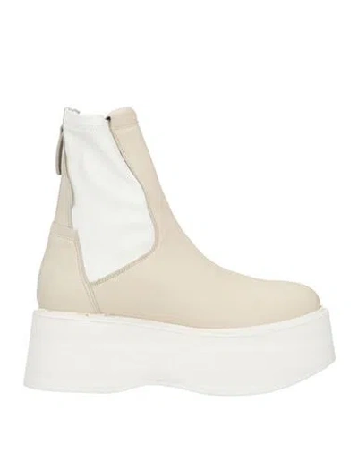 Cinzia Araia Woman Ankle Boots Beige Size 11 Soft Leather