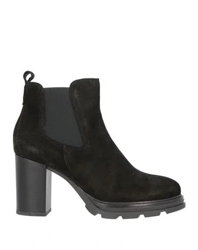 Cinzia Soft Woman Ankle Boots Black Size 10 Leather