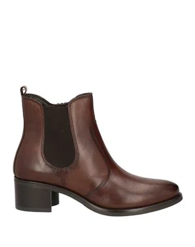 Cinzia Soft Woman Ankle Boots Dark Brown Size 11 Leather