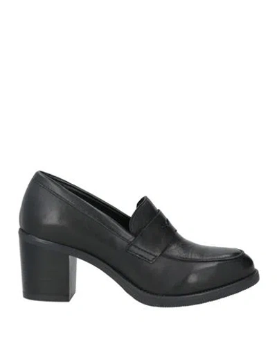 Cinzia Soft Woman Loafers Black Size 11 Leather