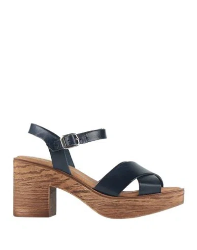 Cinzia Soft Woman Sandals Blue Size 6 Leather