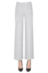 Circus Hotel Cropped Lamè Knit Trousers In Silver