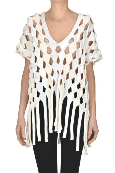 Circus Hotel Cut-out Knit Top In Neutral