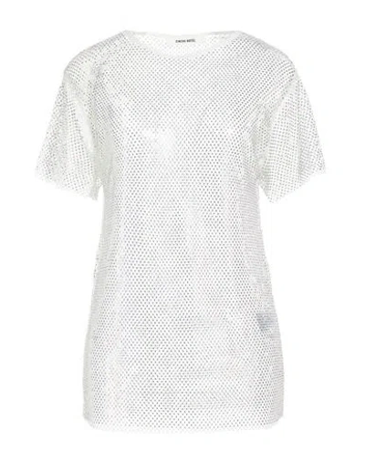 Circus Hotel Woman T-shirt White Size M Cotton