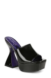 Circus Ny By Sam Edelman Avery Platform Sandal In Black