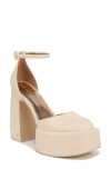 Circus Ny By Sam Edelman Bailey Platform Sandal