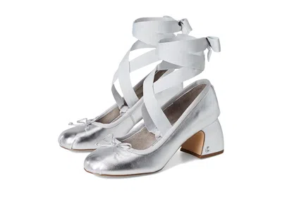 Circus Ny By Sam Edelman Della High In Silver