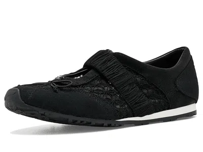 Circus Ny By Sam Edelman Nara Mesh In Black