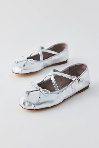 CIRCUS NY BY SAM EDELMAN CIRCUS NY BY SAM EDELMAN ZURI BALLET FLAT IN SILVER, WOMEN'S AT URBAN OUTFITTERS