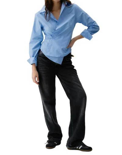 Cissa Fitted Shirt In Garcon Bleu In Multi