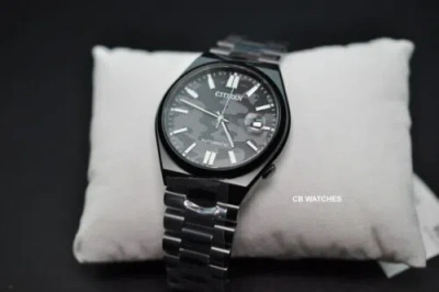 Pre-owned Citizen Automatic Black Camouflage Dial Sapphire Glass Nj0155-87e