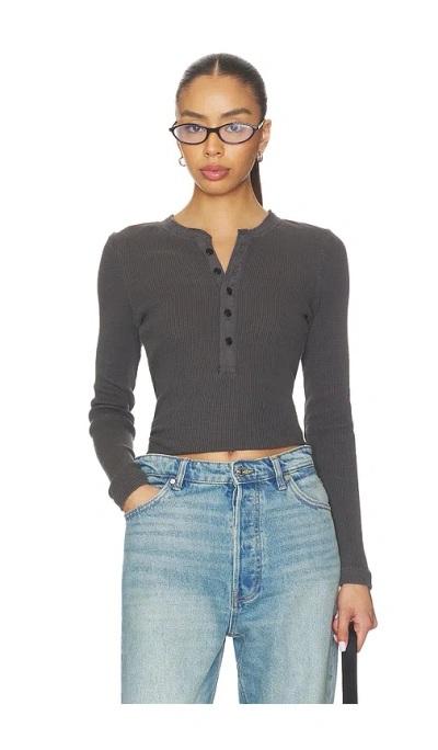 Citizen Of Humanity Drea Waffle Henley Top In Gray