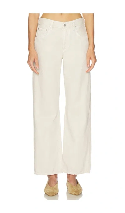 Citizen Of Humanity Lindz Low Rise Easy Straight Jeans In White