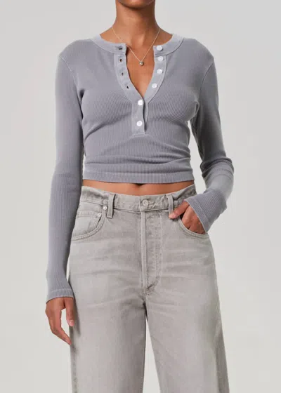 Citizen Of Humanity Varra Henley Top In Balboa In Gray