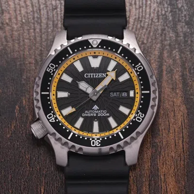 Pre-owned Citizen Promaster Automatic Sapphire Crystal Black Dial Diver's Watch Ny0130-08e