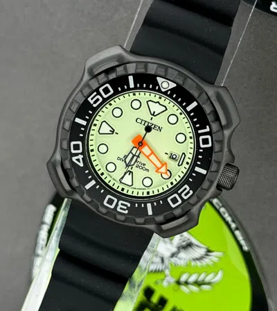 Pre-owned Citizen Promaster Green Dial Dive Titanium Eco Drive Sports Watch Bn0227-25x