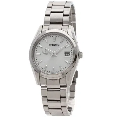 Pre-owned Citizen Stainless Steel Wristwatch () In Multi