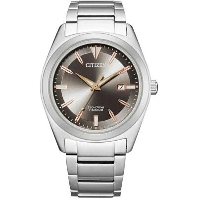 Pre-owned Citizen Watch  Man Aw1640-83h