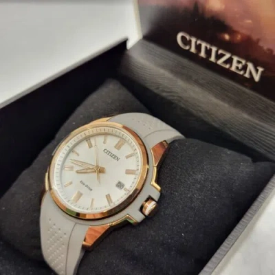 Pre-owned Citizen Weekender Pink Gold-tone Stainless Steel Ladies Watch Eco-drive
