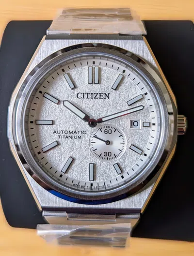 Pre-owned Citizen Zenshin Automatic Titanium Sapphire White Dial Men's Watch Nj0180-80a