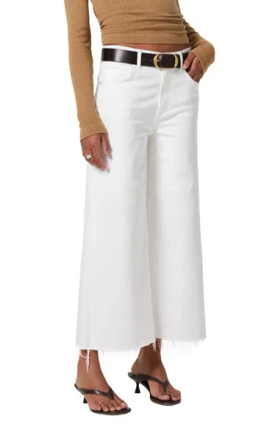 Citizens Of Humanity Lyra Raw Hem High Waist Crop Wide Leg Jeans In Soft White