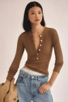 Citizen Of Humanity Citizens Of Humanity Varra Rib Henley In Brown