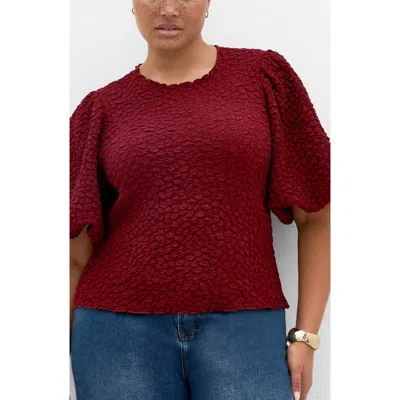 City Chic Chrissie Texture Puff Sleeve Top In Burgundy