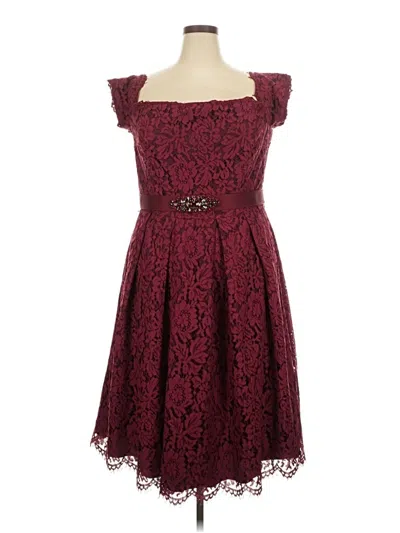 Pre-owned City Chic Cocktail Dress In Burgundy