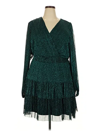 Pre-owned City Chic Cocktail Dress In Green