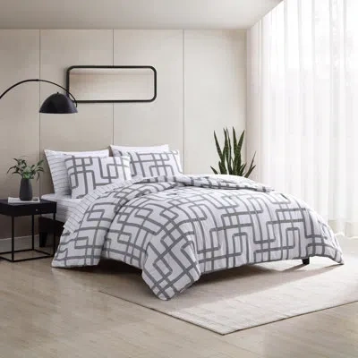 City Scene Mainline White/black Microfiber Reversible Comforter Set In Black;white