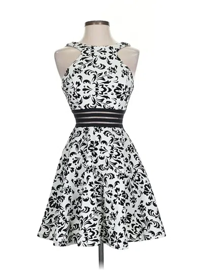 City Studio Cocktail Dress In Black