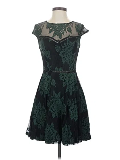 Pre-owned City Studio Cocktail Dress In Green