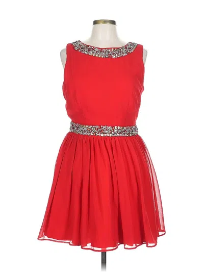 Pre-owned City Studio Cocktail Dress In Red