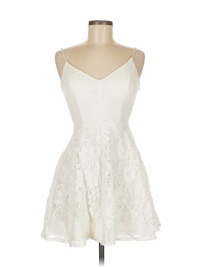 Pre-owned City Studio Cocktail Dress In White