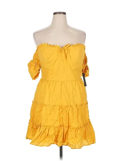 City Studio Cocktail Dress In Yellow