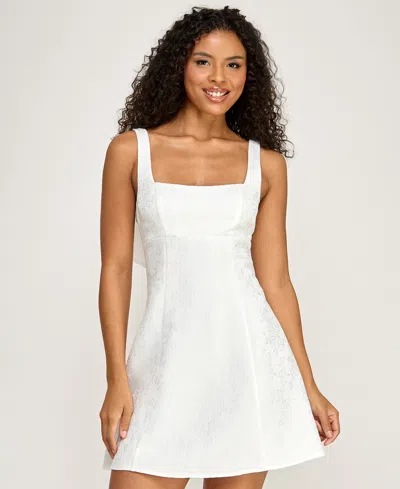 City Studios Women's Floral Jacquard Square Neck Dress In White