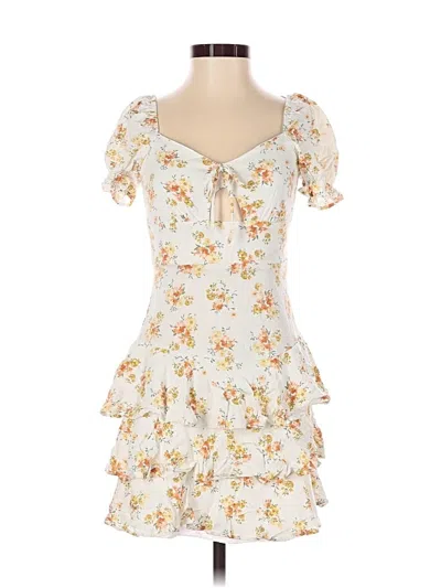 Pre-owned City Triangles Casual Dress In White