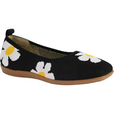 Cl By Laundry Begin Again Floral Knit Flat In Black Multi