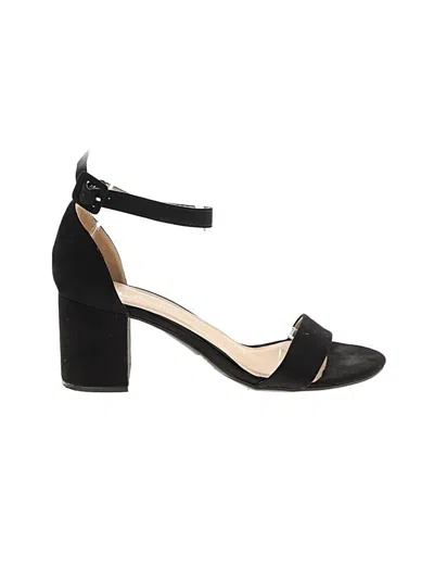 Pre-owned Cl By Laundry Sandals In Black