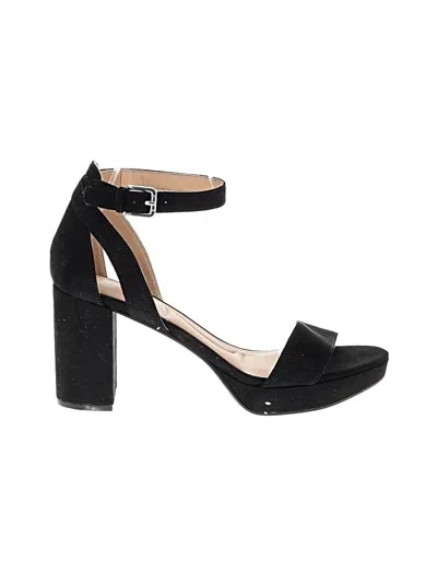 Pre-owned Cl By Laundry Sandals In Black