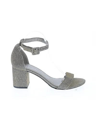 Pre-owned Cl By Laundry Sandals In Silver