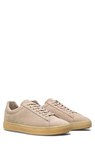Clae Bradley Low Top Sneaker In Cashmere Light Natural Gum