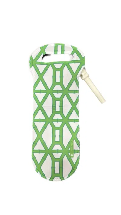 Clairebella Bamboo Wine Bag In Green
