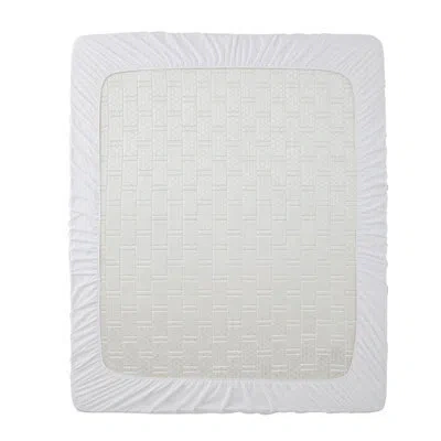 Clara Clark Soft Microfiber Fitted Sheets Moisture Wicking Fitted Bed Sheets Fits Up To 16" Deep Pocket In White