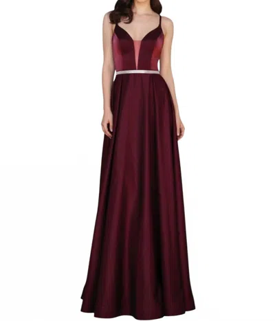 Clarisse Sleeveless V-neck Maxi Dress In Plum In Burgundy
