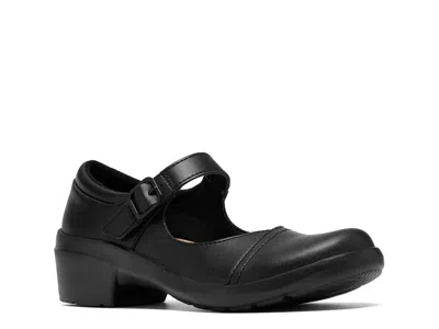 Clarks Angie Jane Flat In Black