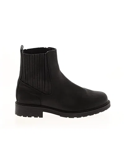Pre-owned Clarks Ankle Boots In Black