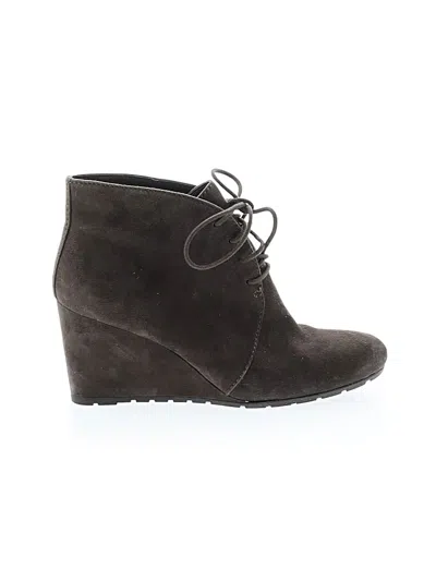 Pre-owned Clarks Ankle Boots In Brown